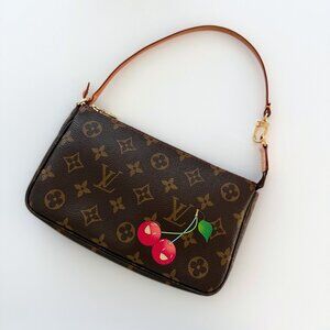 Louis Vuitton Pochette Accessoires Cherry (Cerises) 🍒